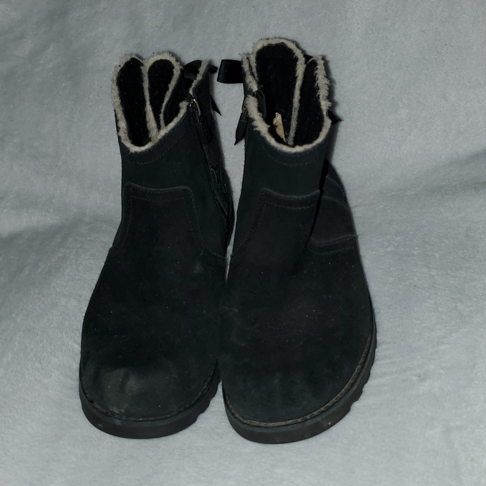 UGG Australia Cecily Bow Boot Kids Size 5